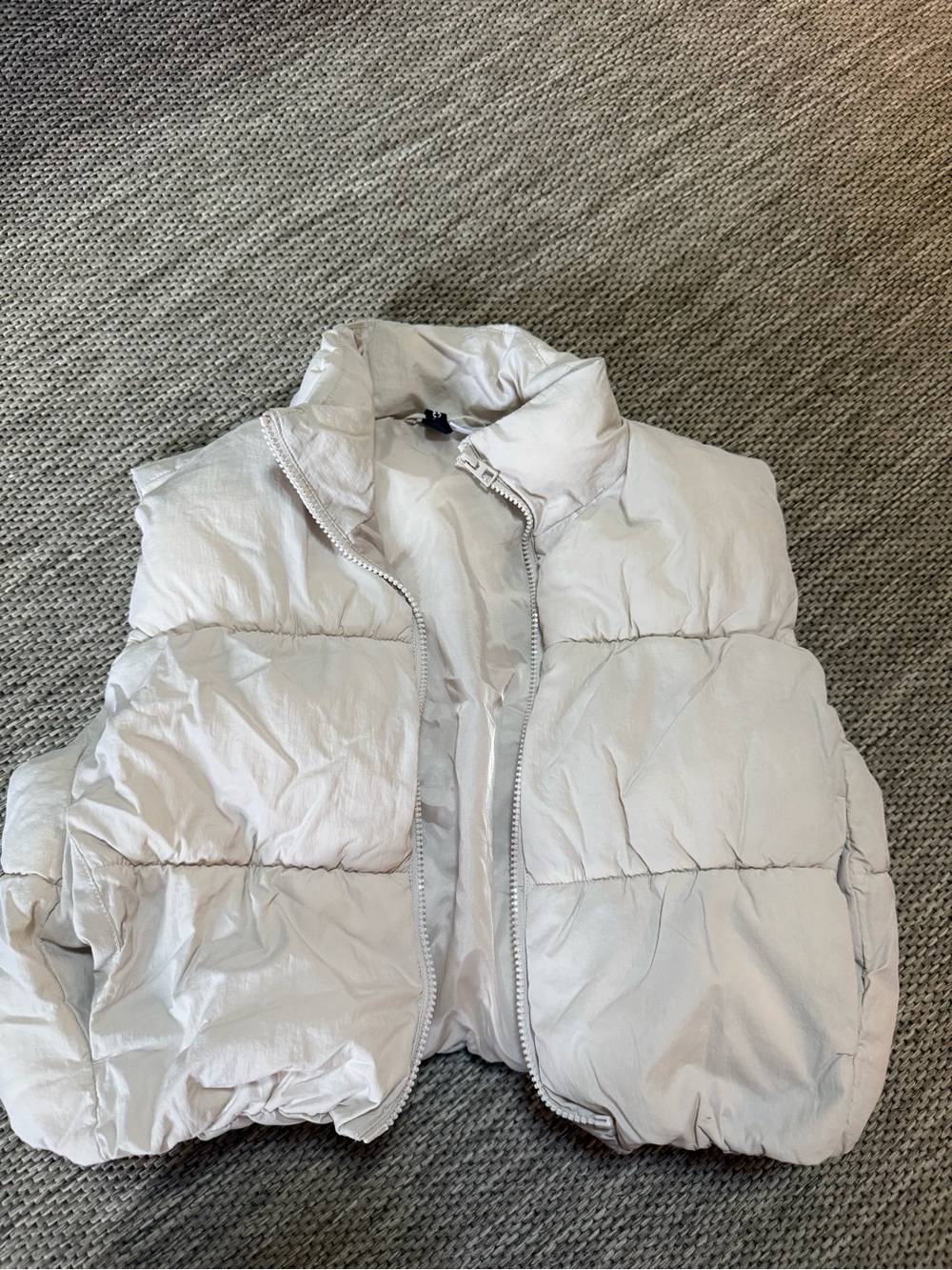 Women's Light Puffer Vest - Cream